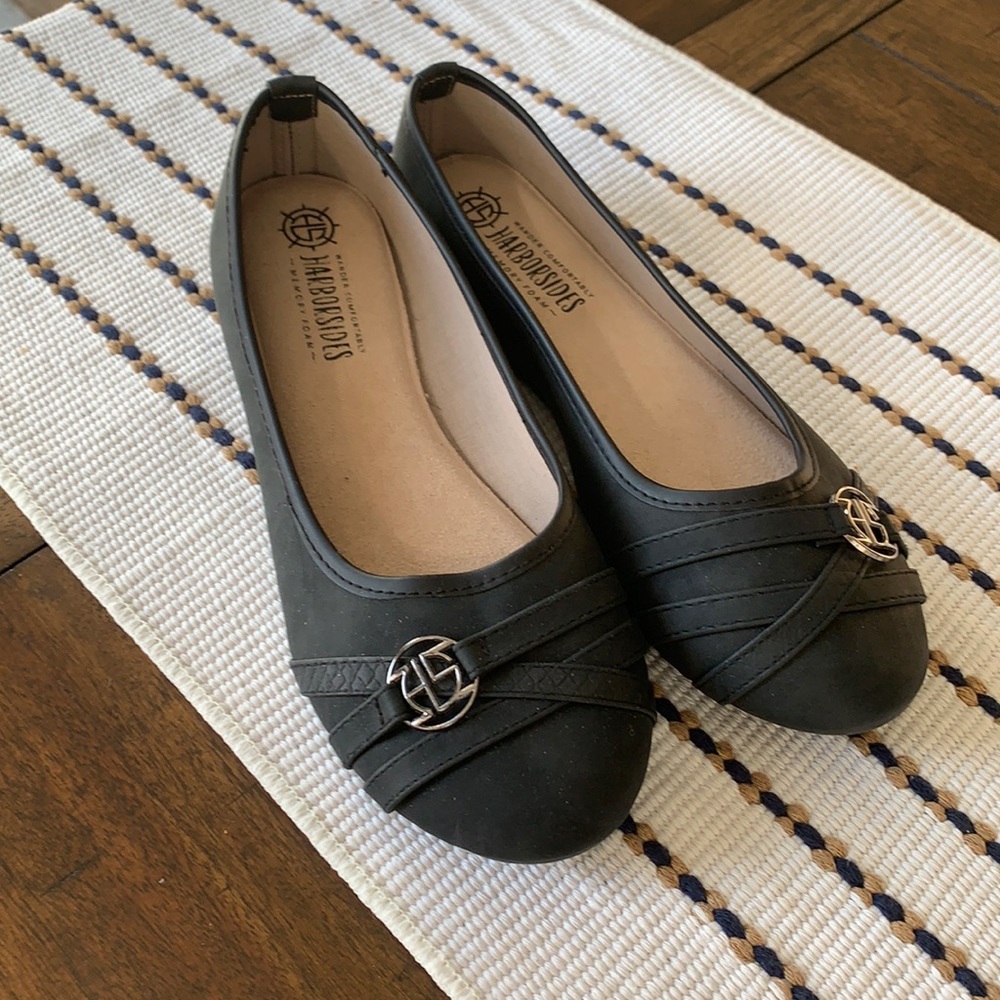 Black flats